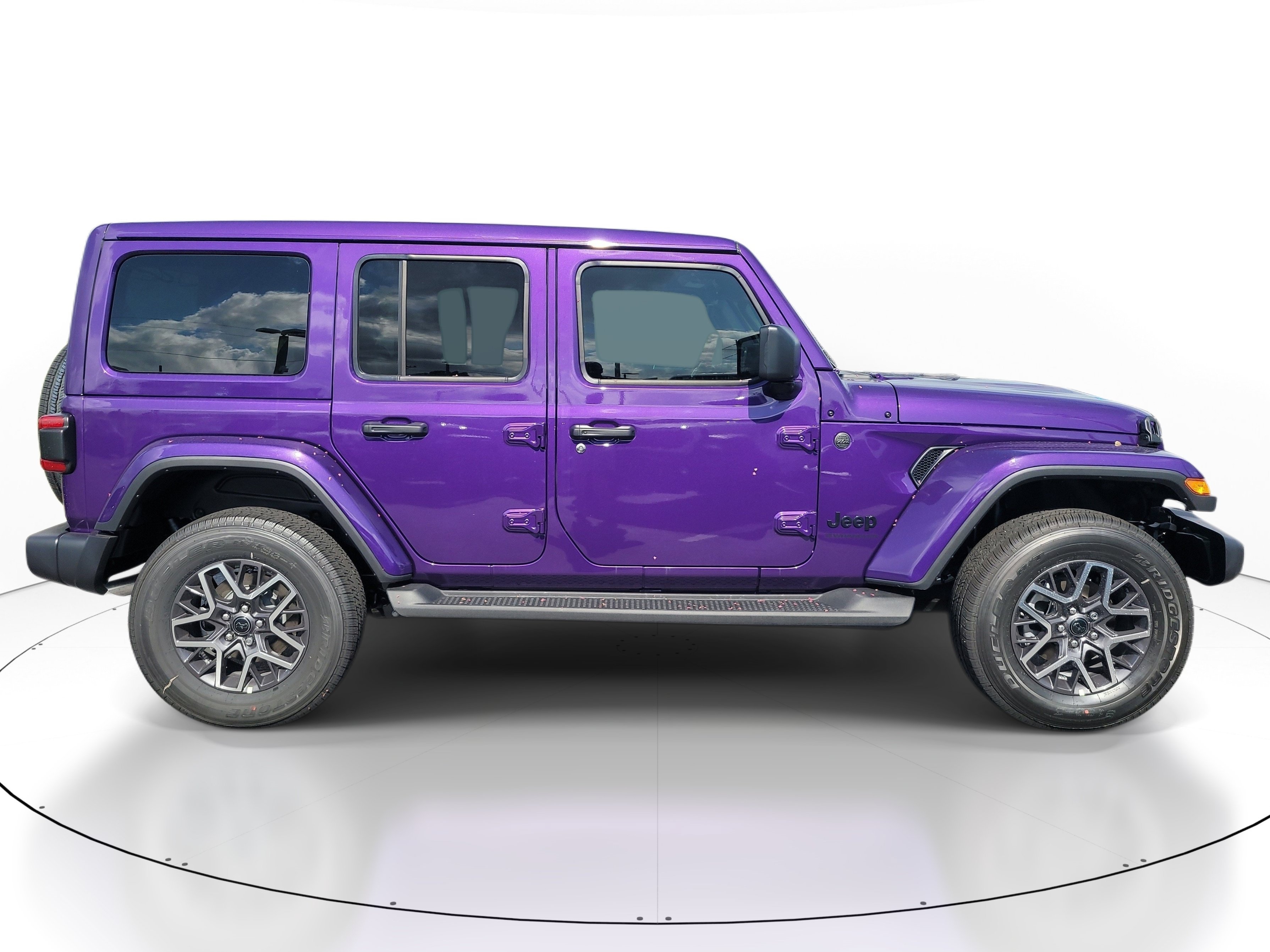 New 2026 Reign Exterior Paint Jeep Sahara image 5