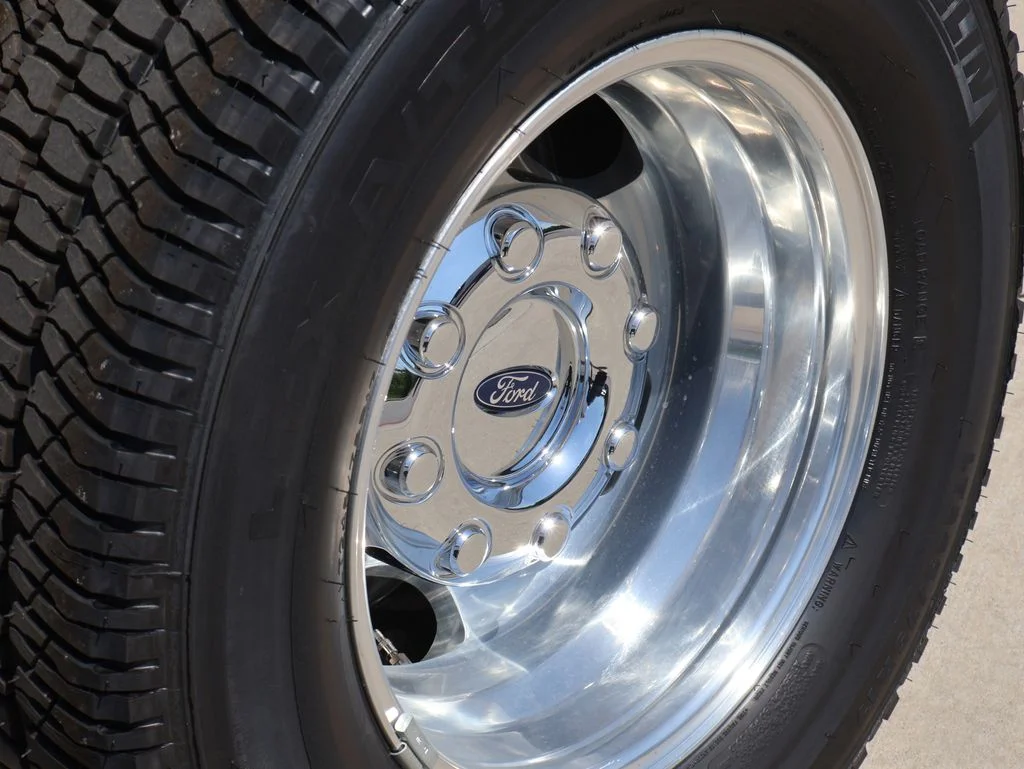 New 2026 Oxford White Ford F-350® XLT image 31