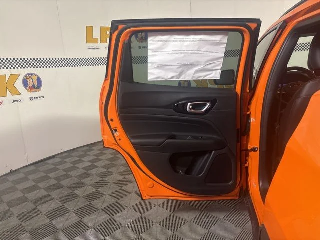 New 2026 Joose Exterior Paint Jeep Latitude image 18