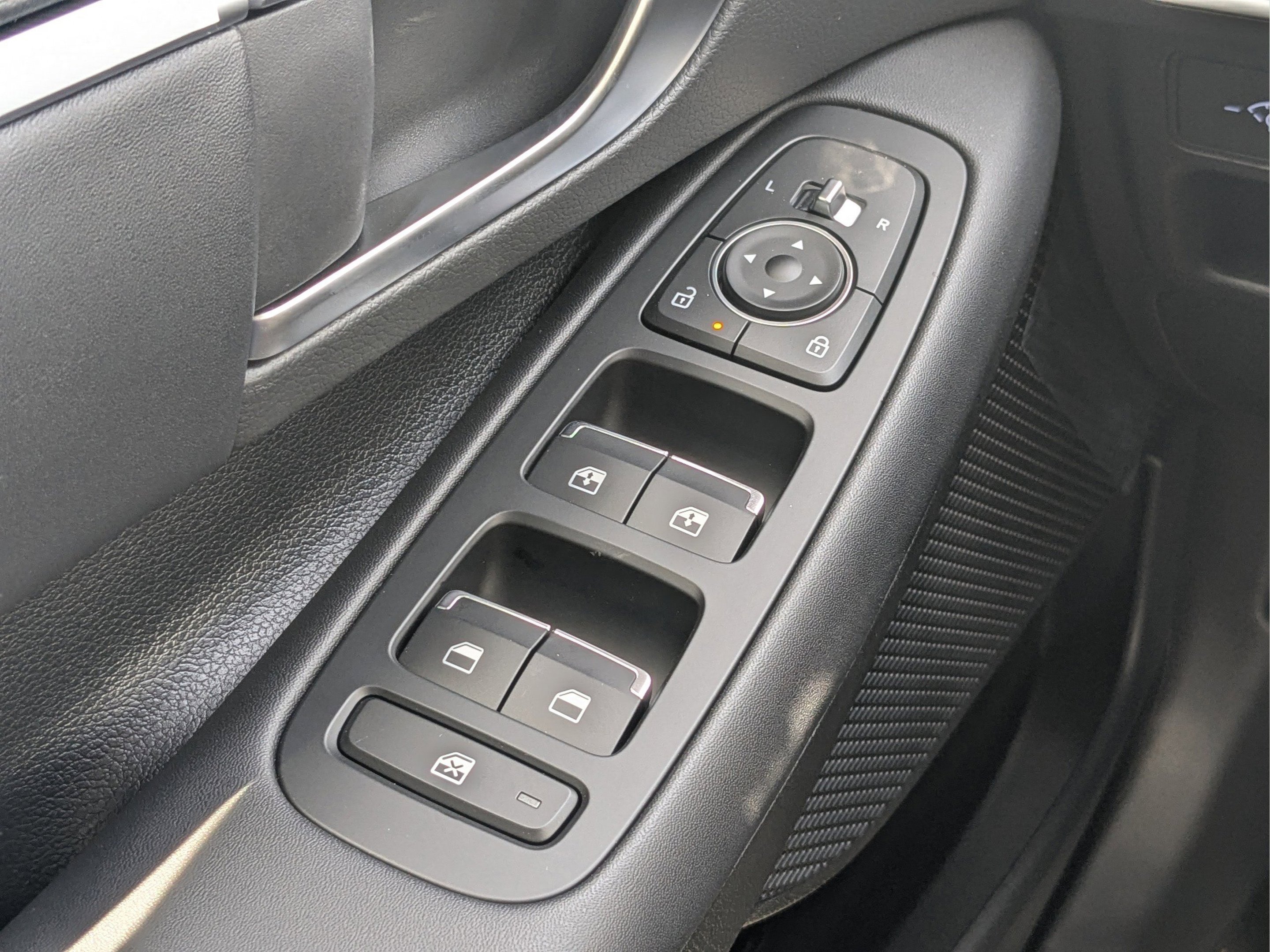 New 2026 Portofino Gray Hyundai SEL Sport image 26