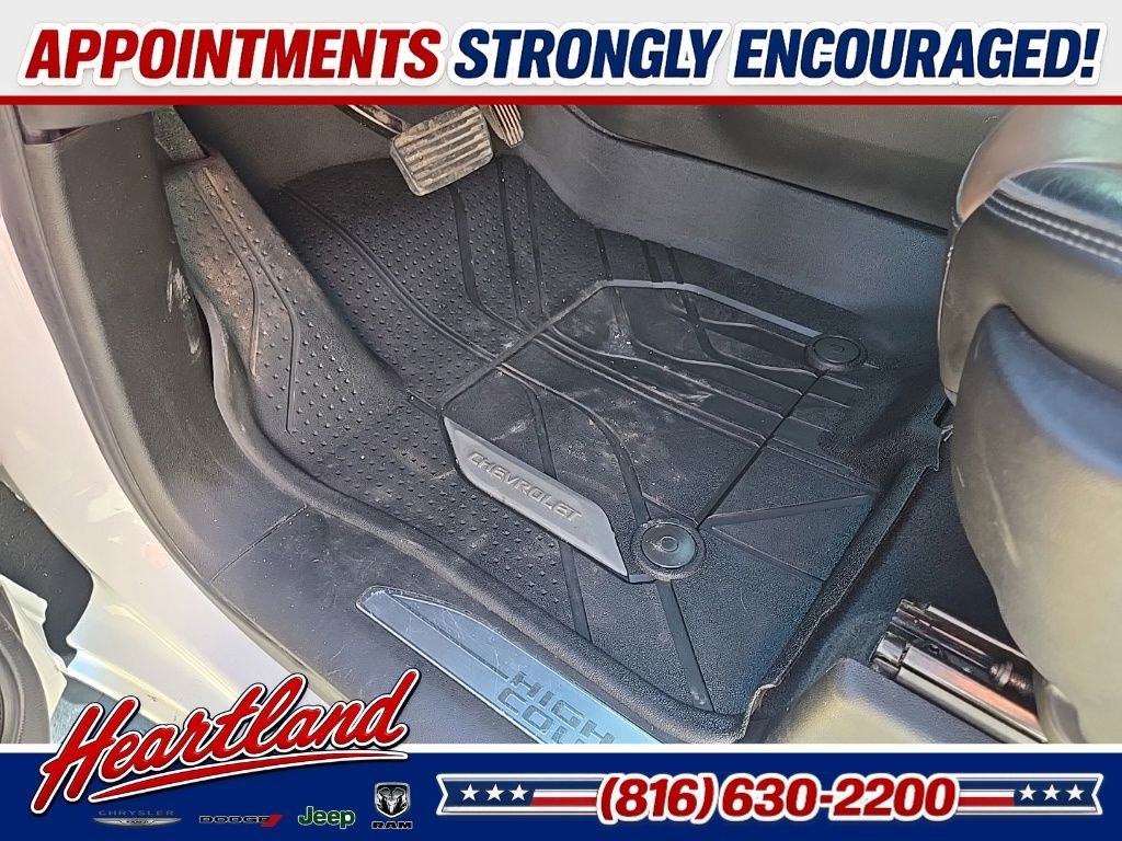 Used 2019 Beige Chevrolet High Country image 52