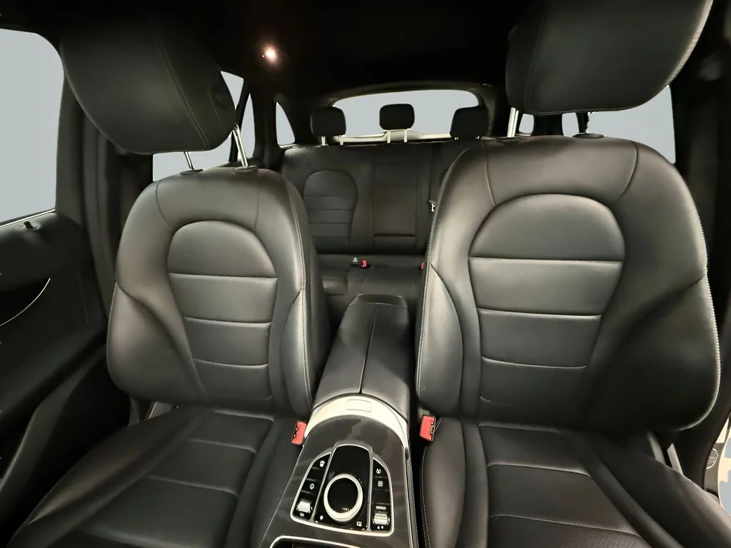 Used 2018 Black Mercedes-Benz GLC 300 image 15