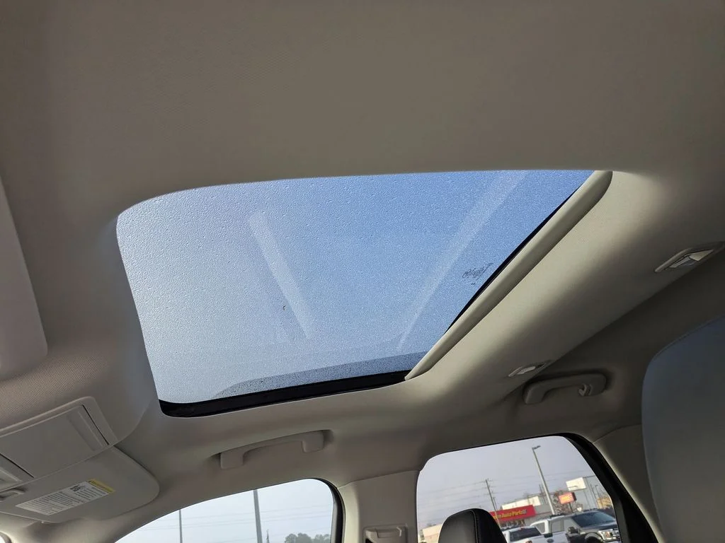 New 2025 Azure Gray Metallic Tri-Coat Ford Outer Banks image 15
