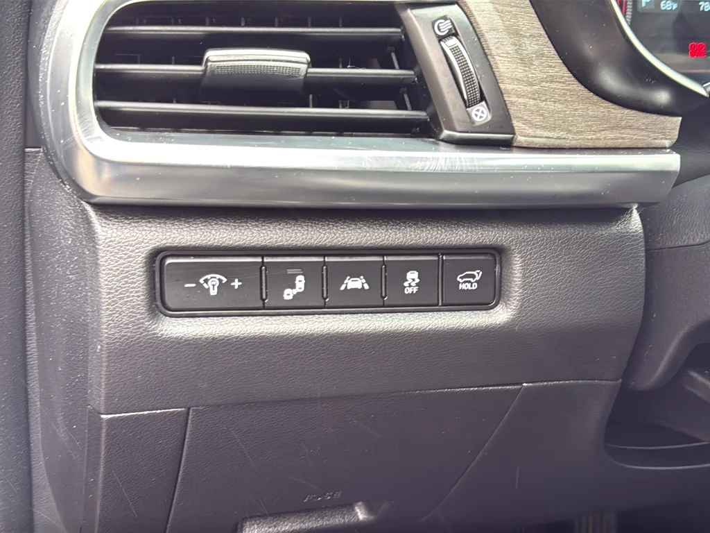 Used 2022 Black Kia EX image 32