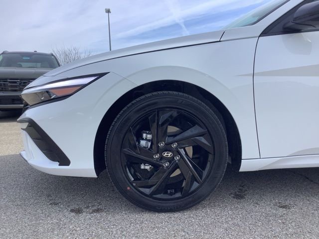 New 2026 White Hyundai SEL Sport image 35