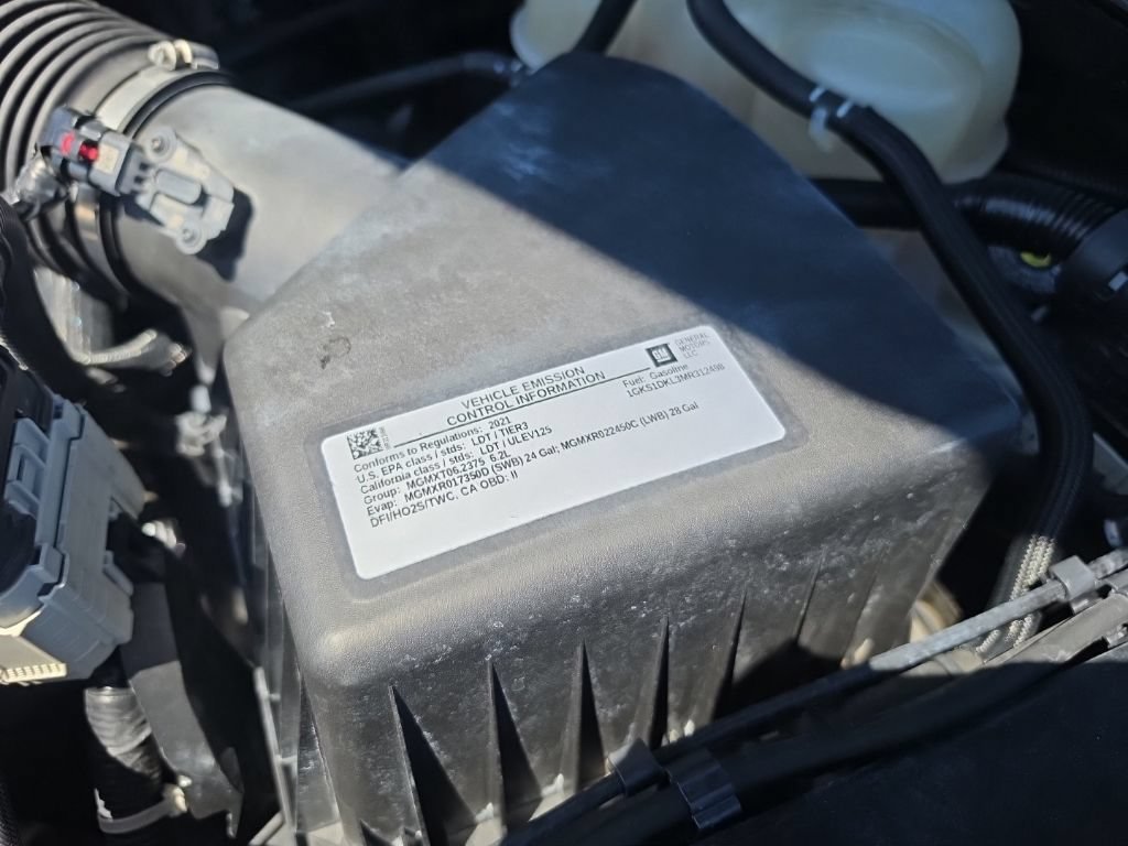Used 2021 ONYX BLACK GMC Denali image 11