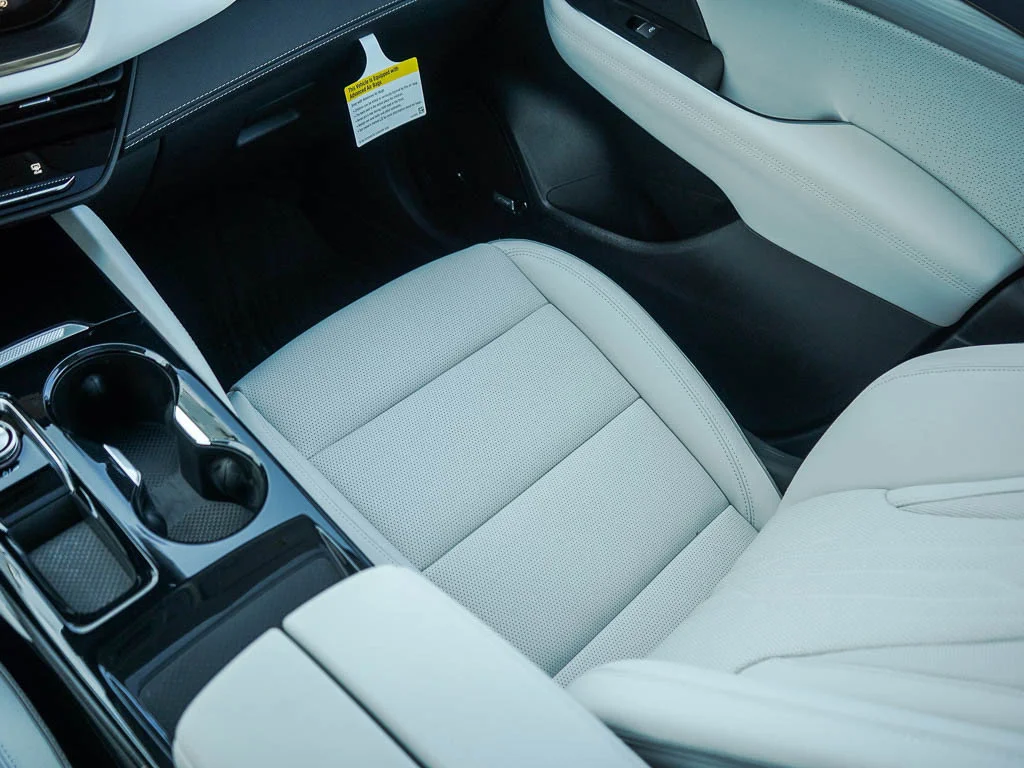 2026 Buick Envision Avenir - Photo 26
