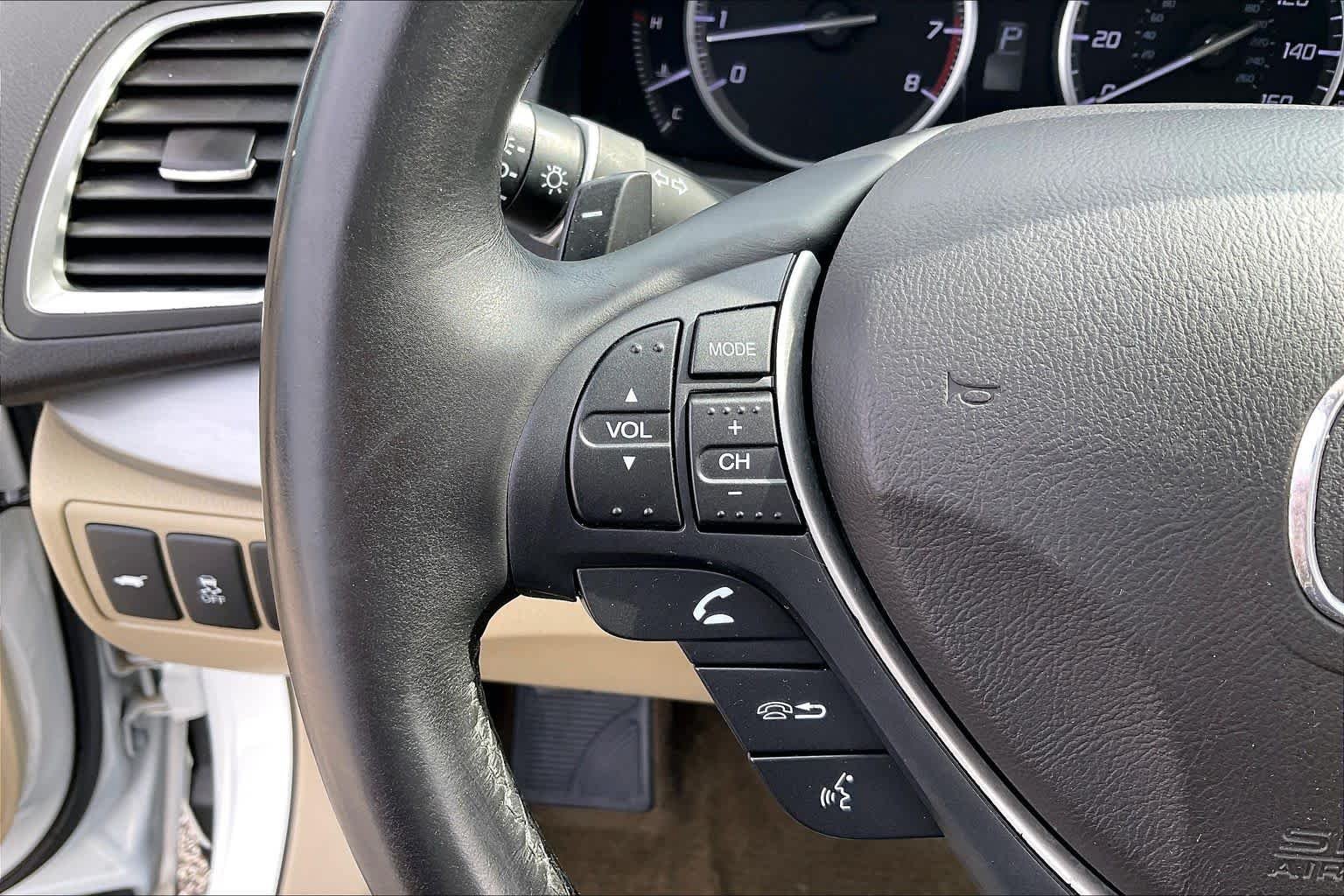 Used 2016 White Diamond Pearl Acura Tech Pkg image 23