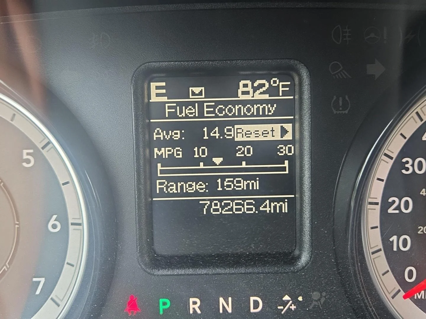 Used 2021 Delmonico Red Pearlcoat Ram SLT image 6