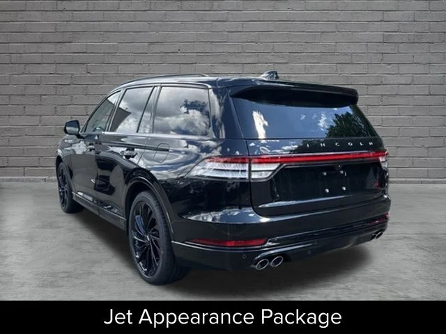 New 2026 Black Lincoln Reserve image 6