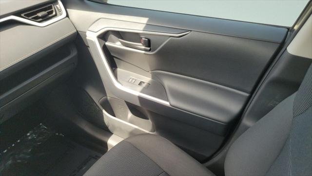 Certified Used 2024 MAGNETIC GRAY MET. Toyota  image 12