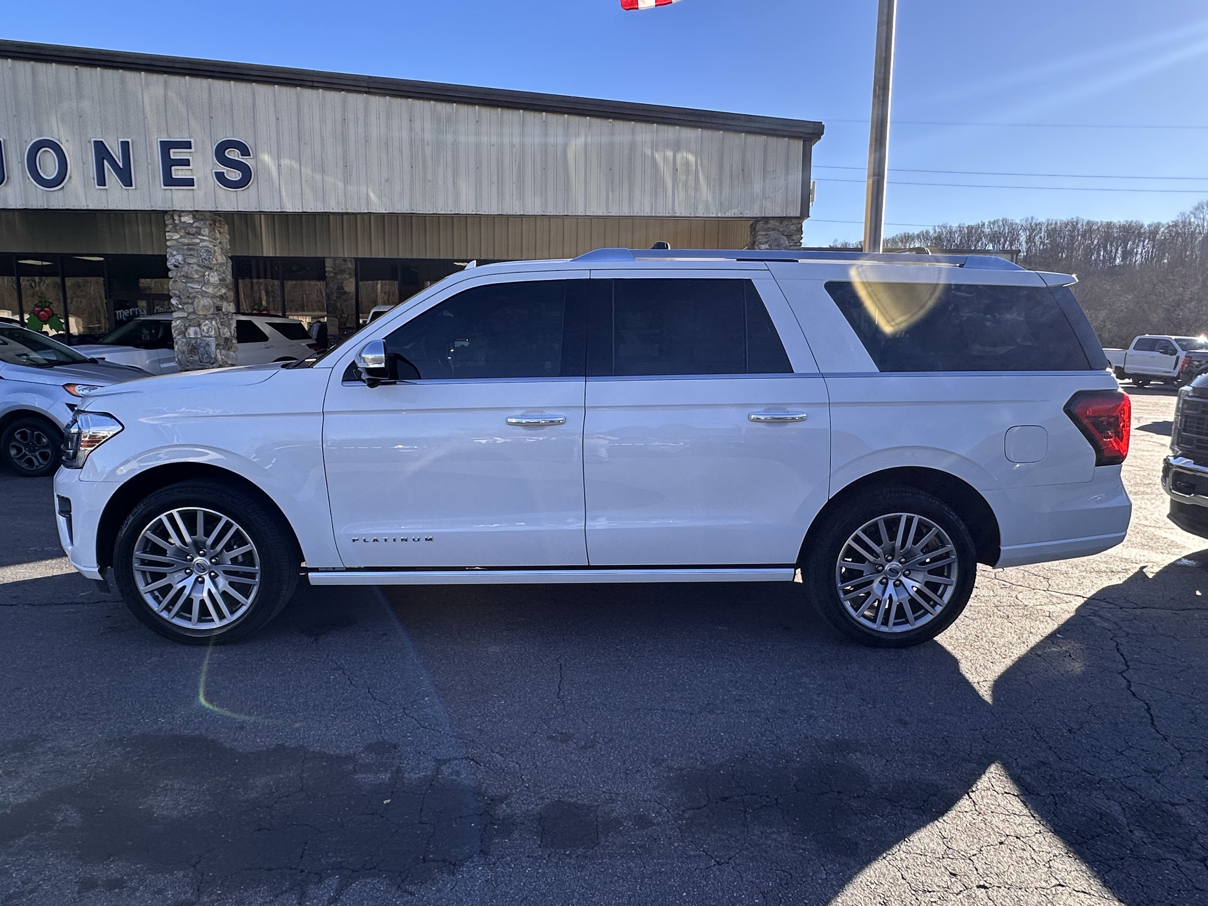 2022 Ford Expedition Platinum MAX 4x4's photo