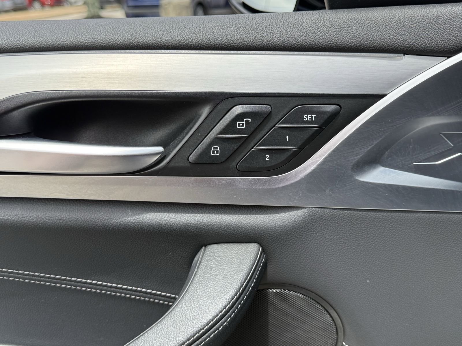 Used 2019 Blue BMW sDrive30i image 17