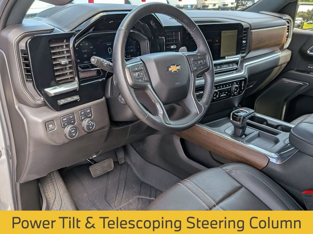 Used 2024 Sterling Gray Metallic Chevrolet High Country image 32