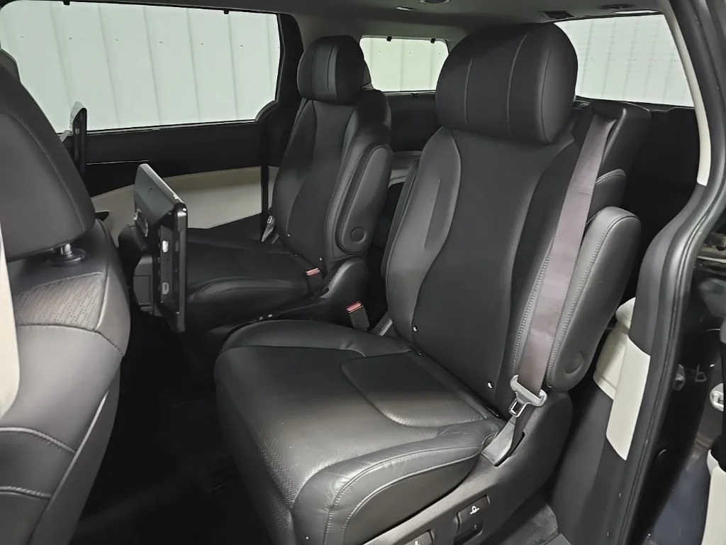 Used 2022 Gray Kia SX Prestige image 32