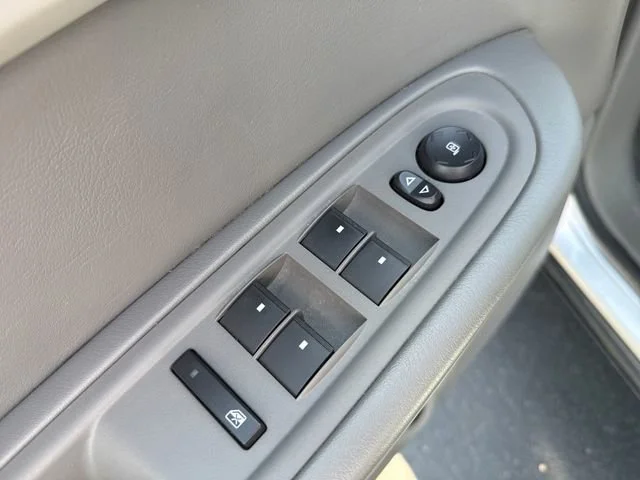 Used 2017 SILVER ICE METALLIC Chevrolet LS image 14