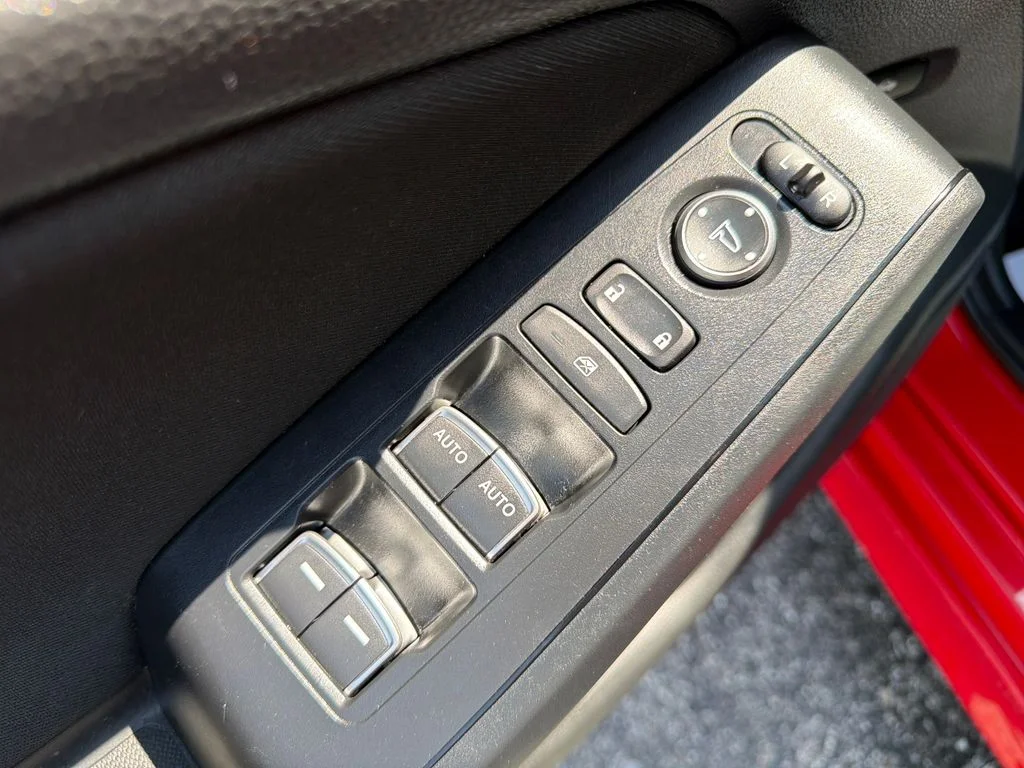 Used 2023  Honda Sport image 22