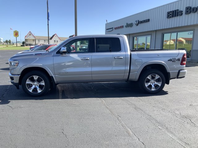 Used 2022 RAM Ram 1500 Pickup Laramie with VIN 1C6SRFJMXNN369498 for sale in Kansas City