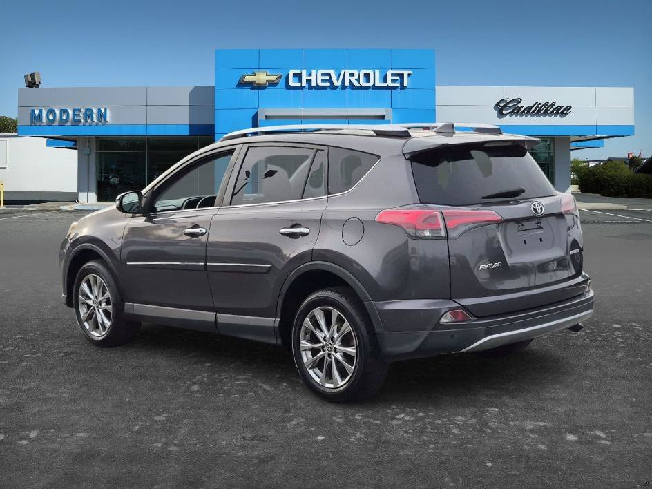 Used 2016 Magnetic Gray Metallic Toyota Limited image 3
