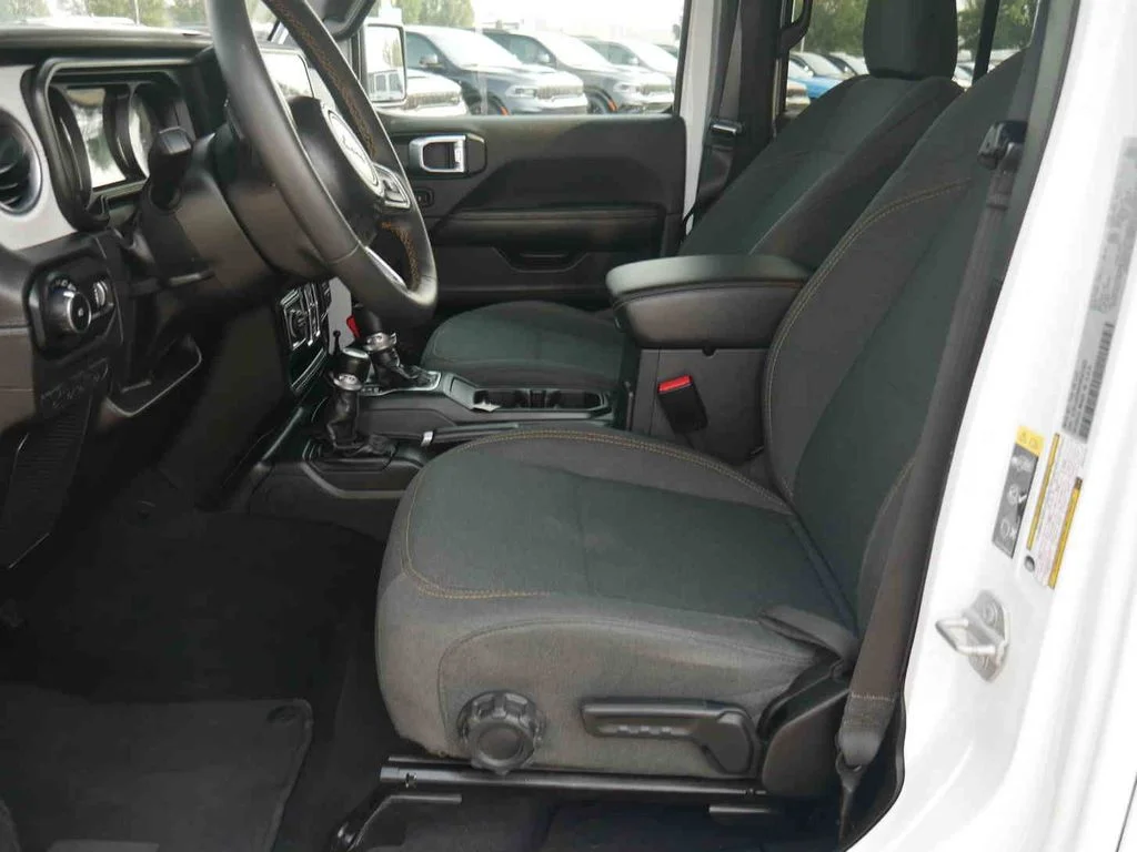Certified Used 2025 White Jeep Sahara image 24