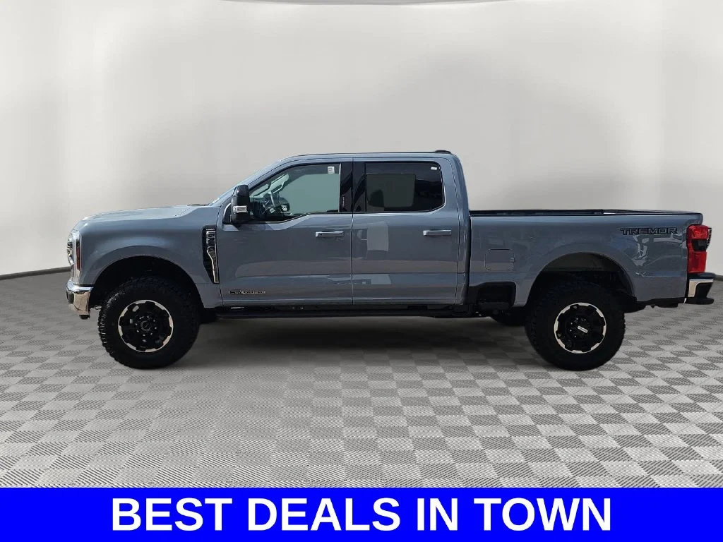 New 2026 Glacier Gray Metallic Tri-Coat Ford F-250® Lariat® image 6