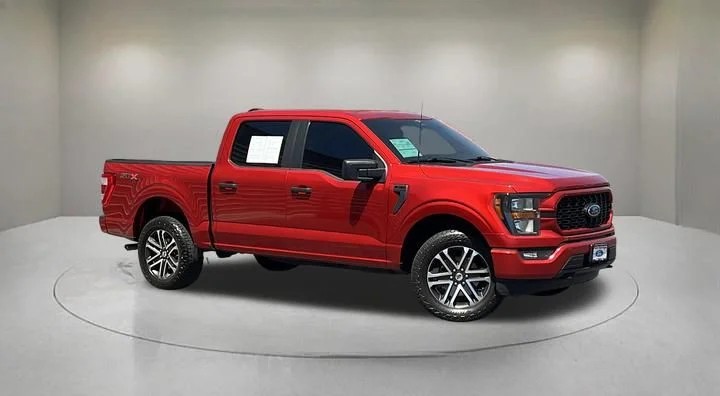 Certified Used 2023 Hot Pepper Red Metallic Tinted Clearcoat Ford XL image 1