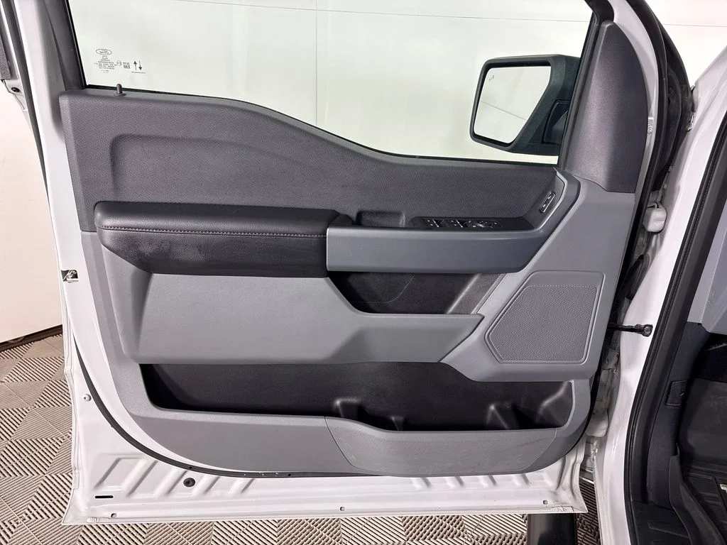 Certified Used 2023  Ford XLT image 24