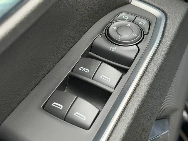 Used 2024 Black GMC Elevation image 21