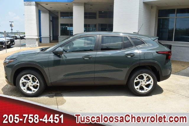 2026 Chevrolet Trax LS - Photo 6