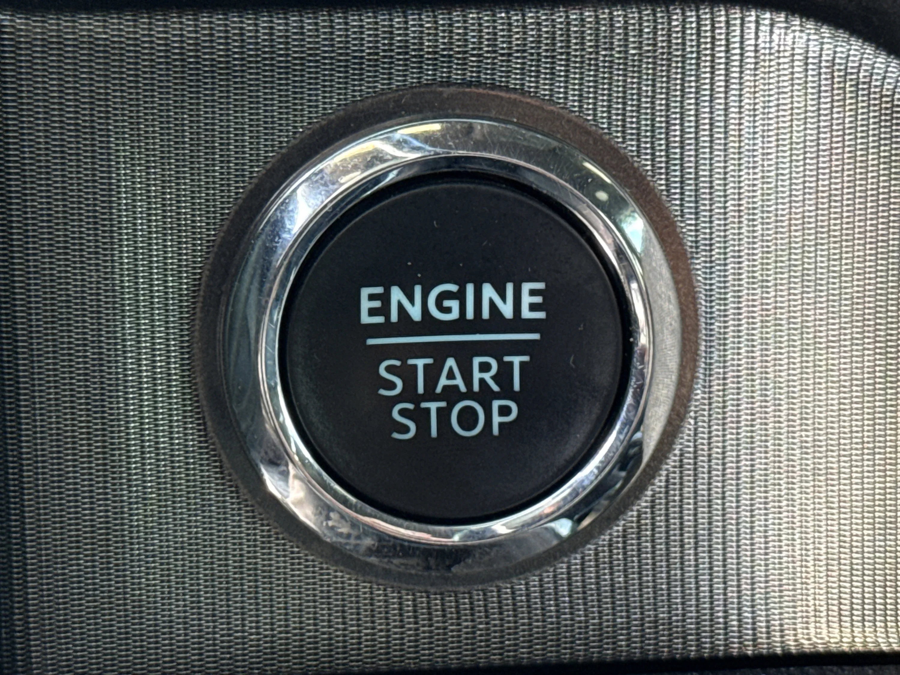 Used 2024 Star White Metallic Tri-Coat Ford Platinum image 43