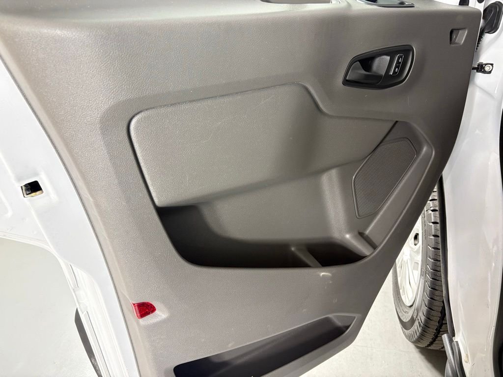 Used 2023 White Ford XLT image 13