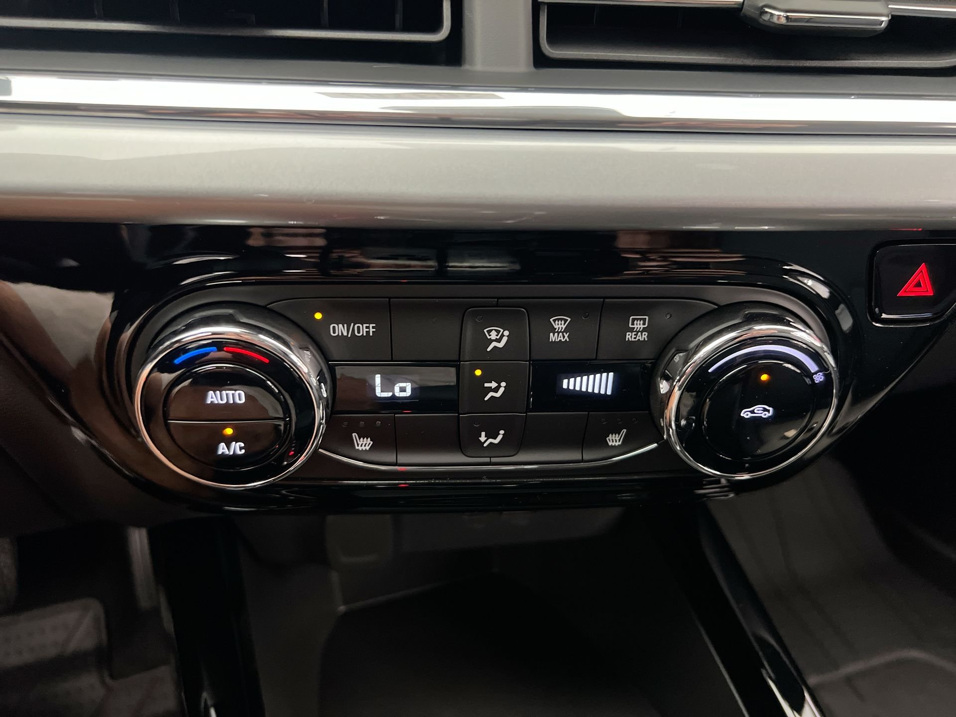 2026 Chevrolet Trax LT - Photo 71