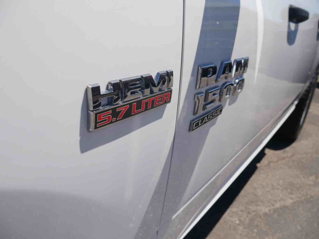 Used 2023 White Ram SLT image 25