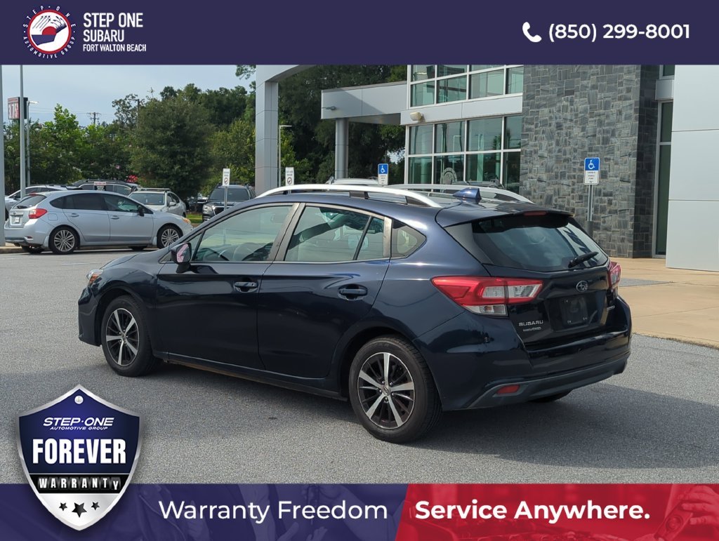 Used 2019 Blue Subaru 2.0i Premium image 5