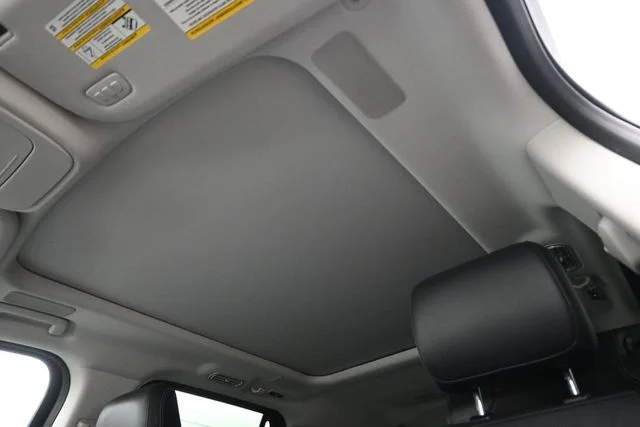 Certified Used 2025 Oxford White Ford Platinum image 11