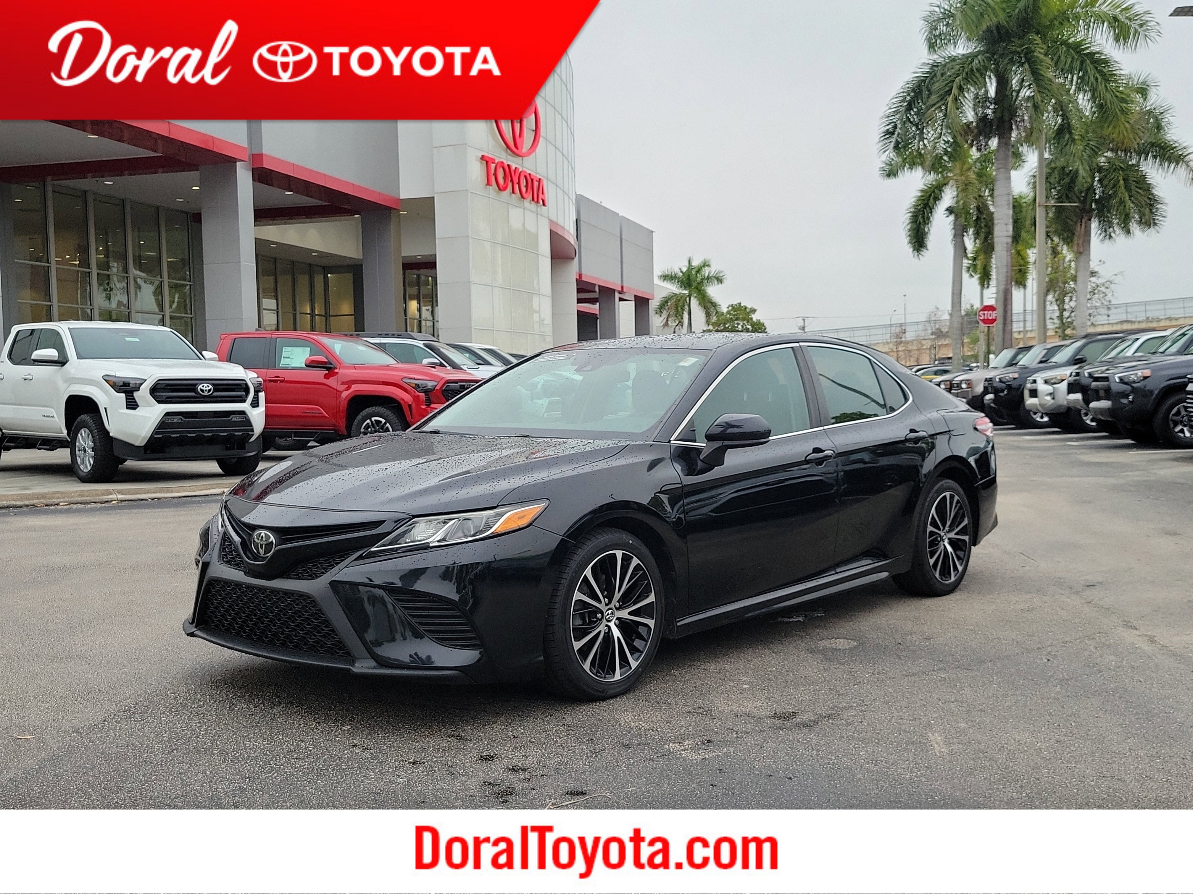 2020 Toyota Camry SE