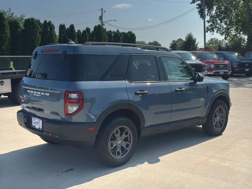 Used 2024 Azure Gray Metallic Ford Big Bend image 6