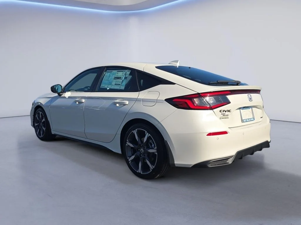 New 2026 Platinum White Pearl Honda Sport Touring image 3