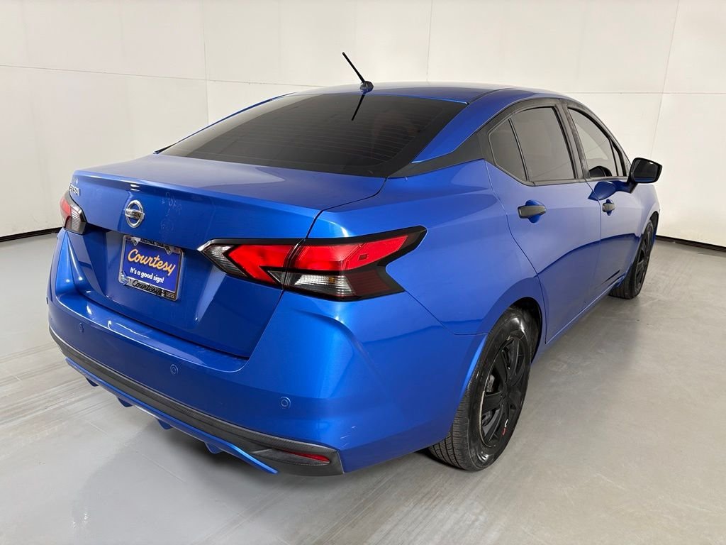Used 2022 Blue Nissan 1.6 S image 7