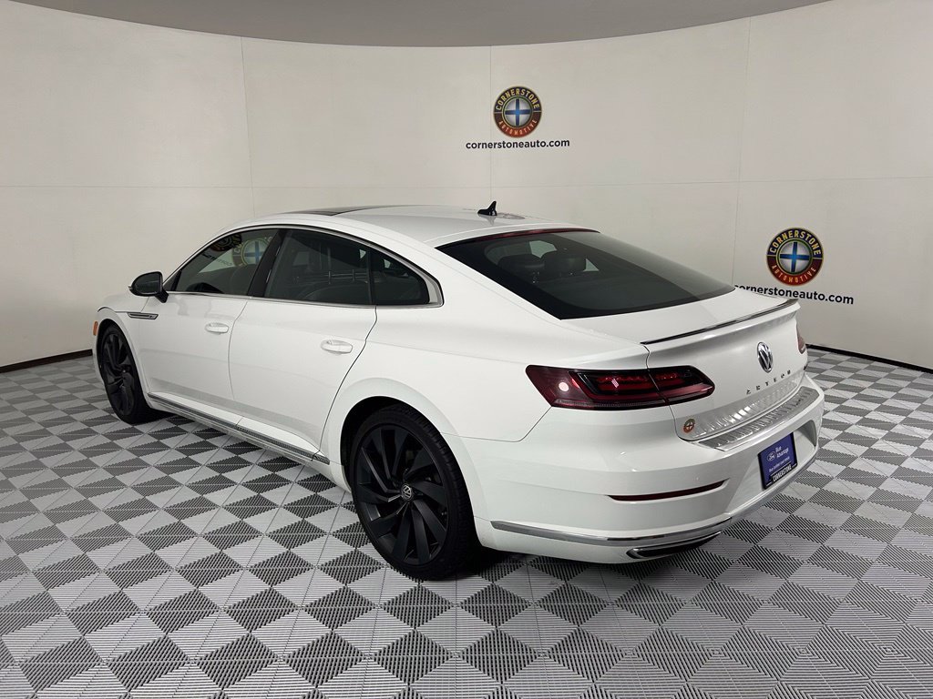 Used 2020  Volkswagen 2.0T SEL R-Line image 18