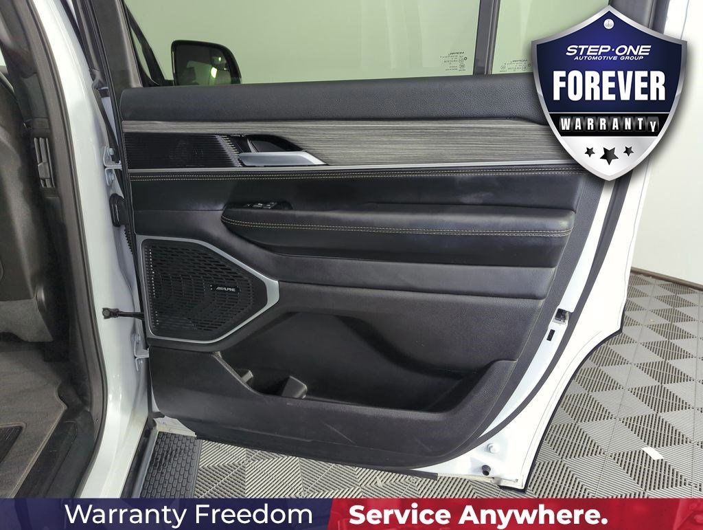 Used 2024 White Jeep Series II image 32