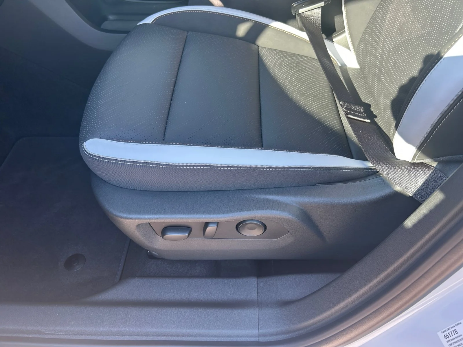 New 2026 Summit White Buick Sport Touring AWD image 15