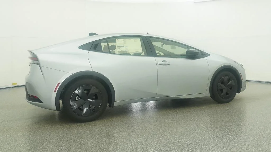 New 2027 Cutting Edge Toyota LE image 26