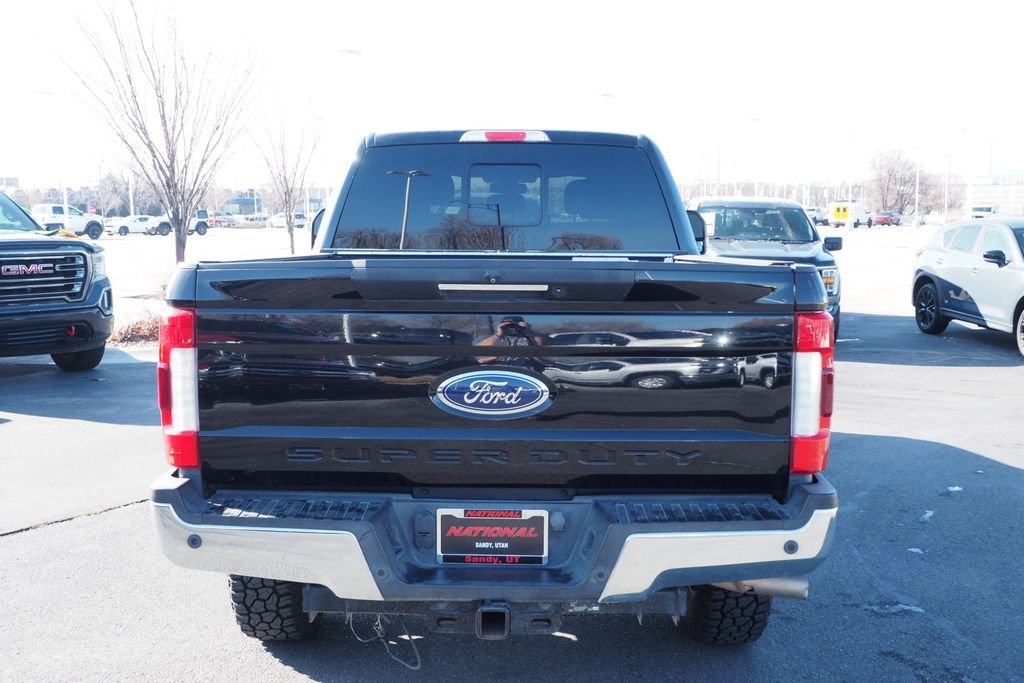 Used 2019 Black Ford Lariat image 6