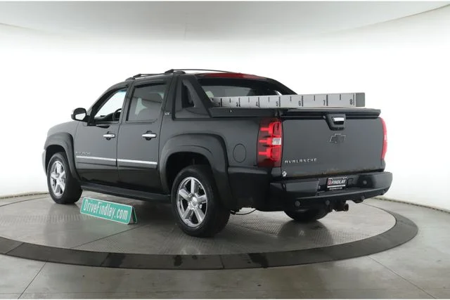 Used 2012 Black Chevrolet LTZ image 8