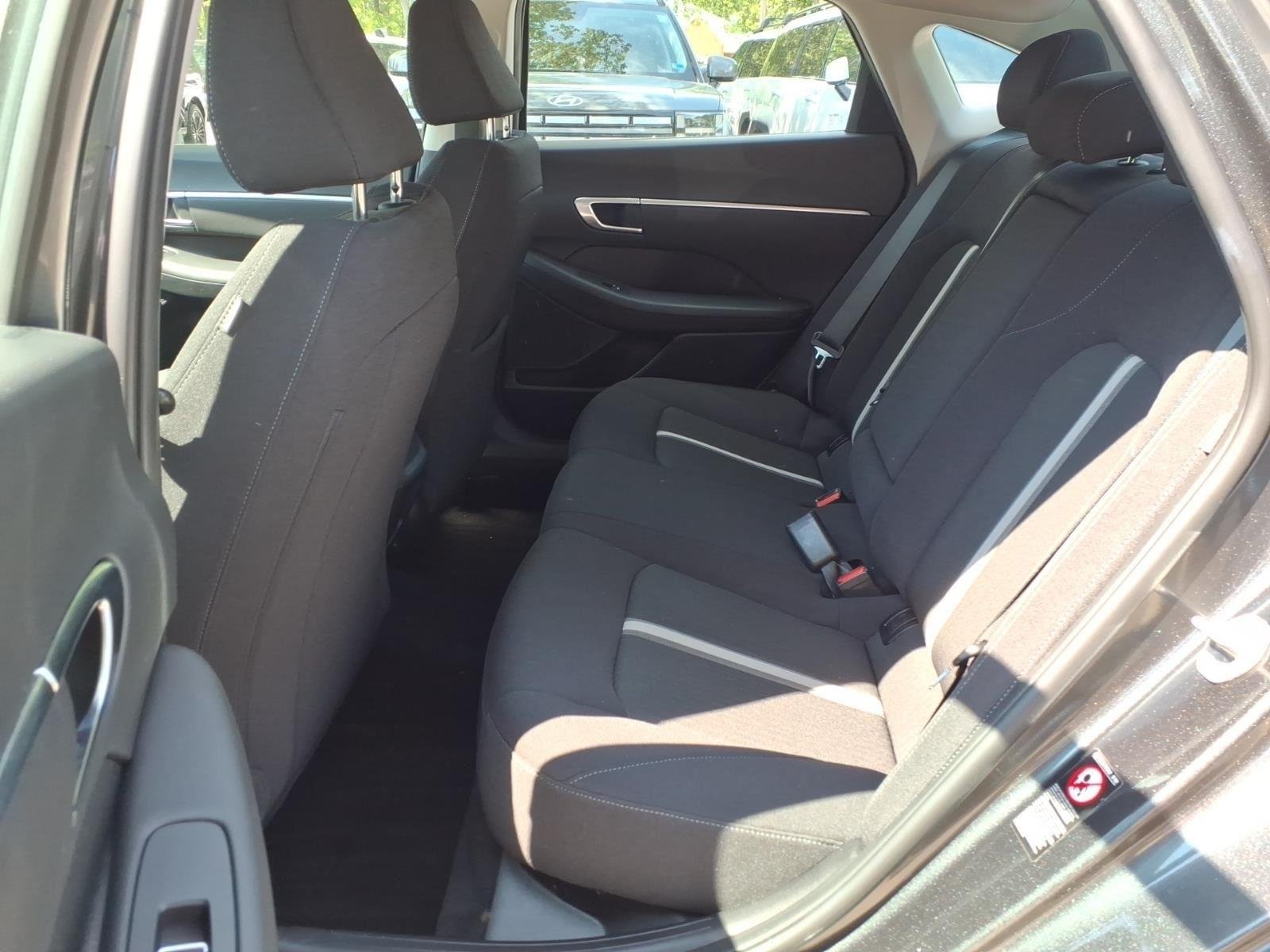 Used 2023 Portofino Gray Hyundai SEL image 16