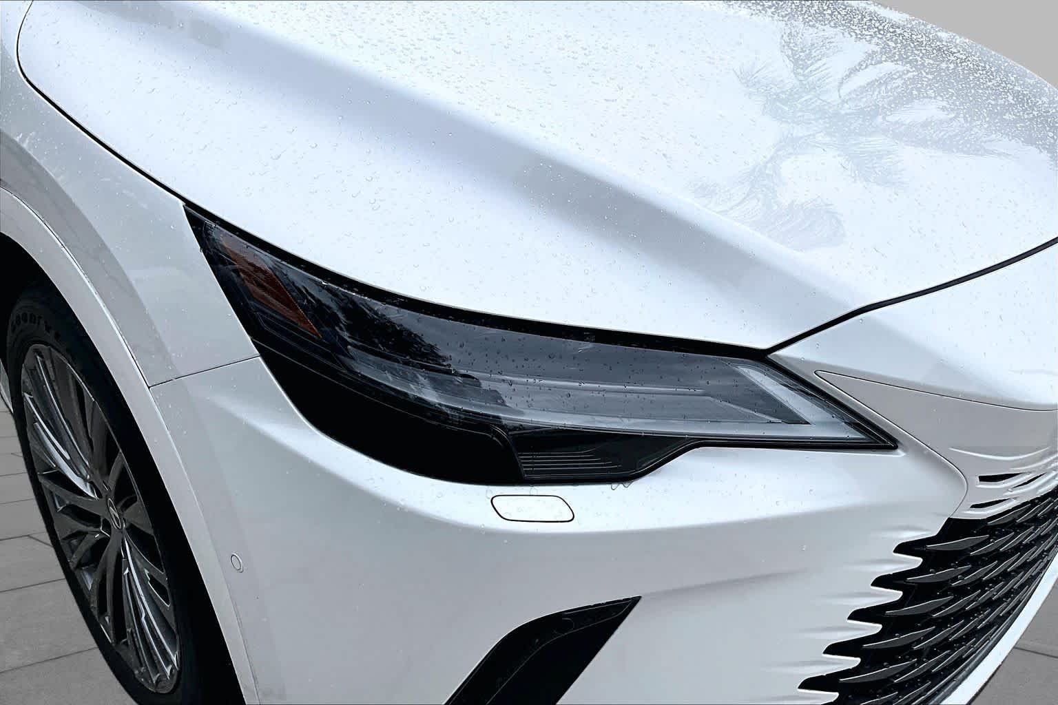 Certified Used 2024 Eminent White Pearl Lexus Luxury image 27