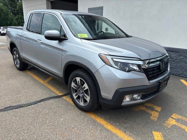 Lunar Silver Metallic 2019 Honda Ridgeline Pickup Truck All-Wheel Drive
