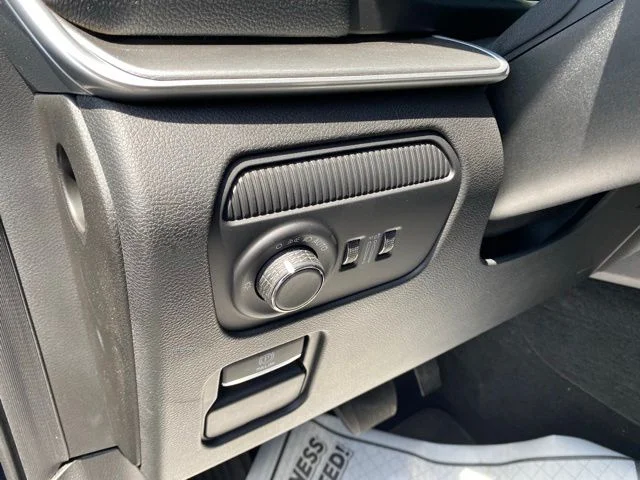 New 2026 Fathom Blue Pearl-Coat Exterior Paint (Late Availability) Jeep Limited Altitude image 24