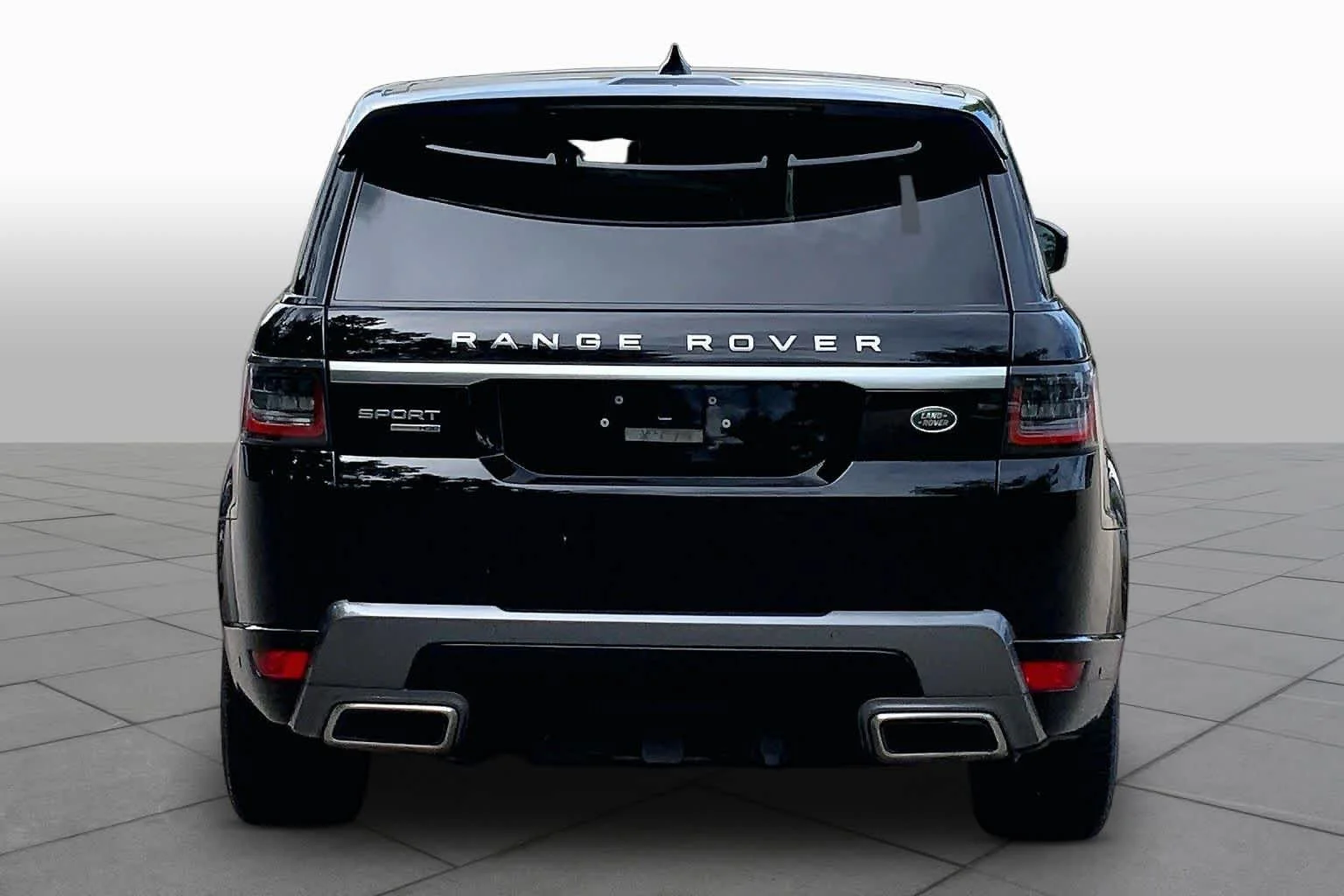 Used 2018 Narvik Black Land Rover HSE image 5